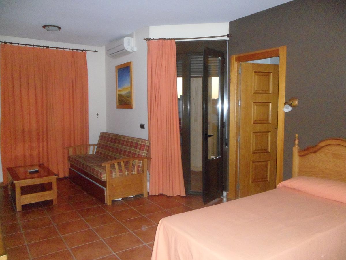 Hotel Rural La Encina Альмаден Екстер'єр фото